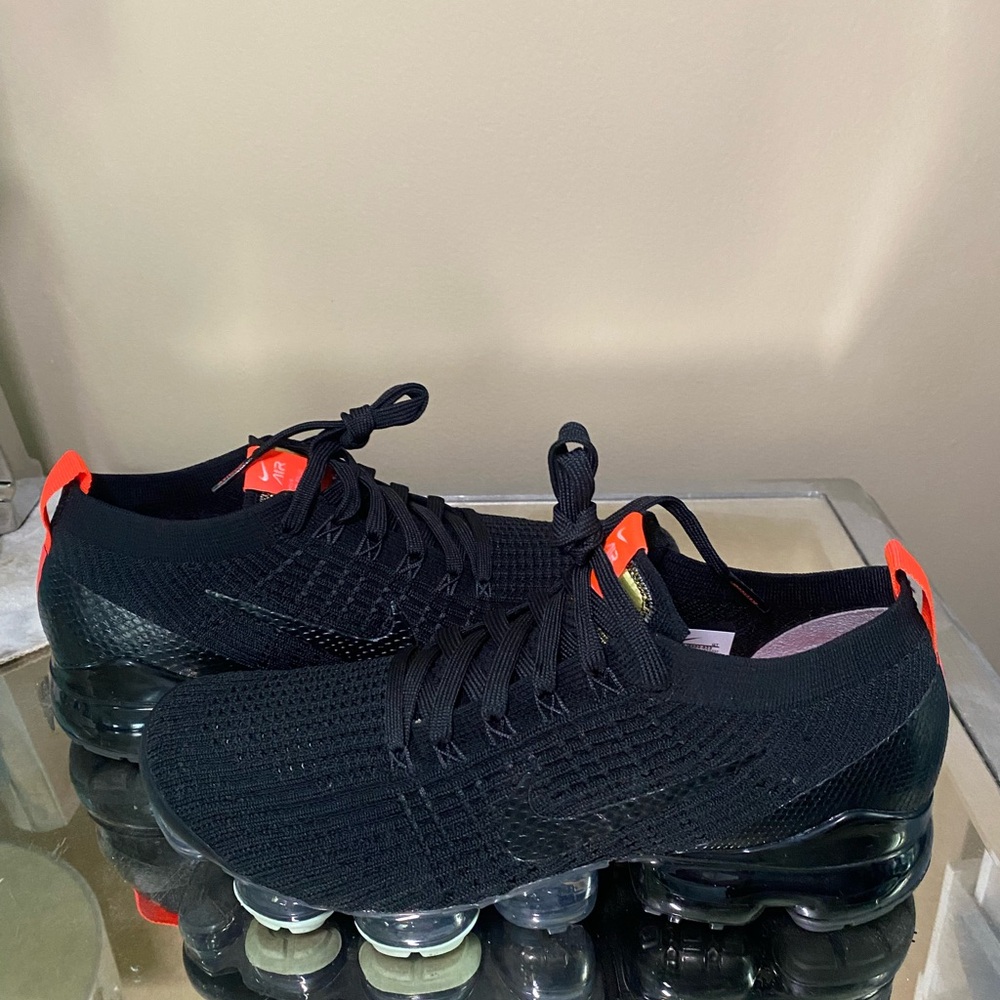 Men’s Nike Black Snakeskin Vapormax